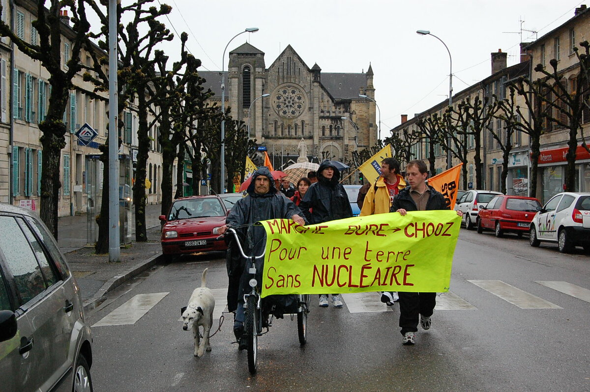 2009 - La marche Bure<br>->Chooz, en photos et dans la presse.