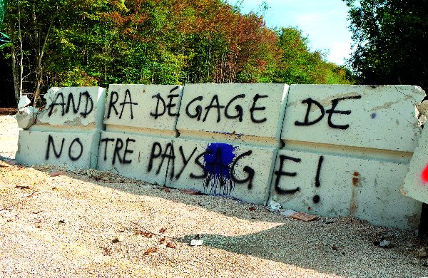 2016 - Le 26 juin, toutes et tous à la fête de la libération du bois de Mandres !